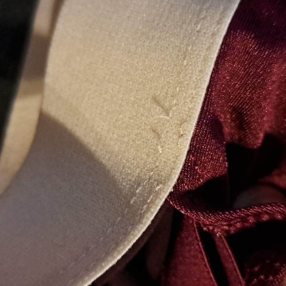 Fabletics women's sports bra maroon size XS - Picture 4 of 7